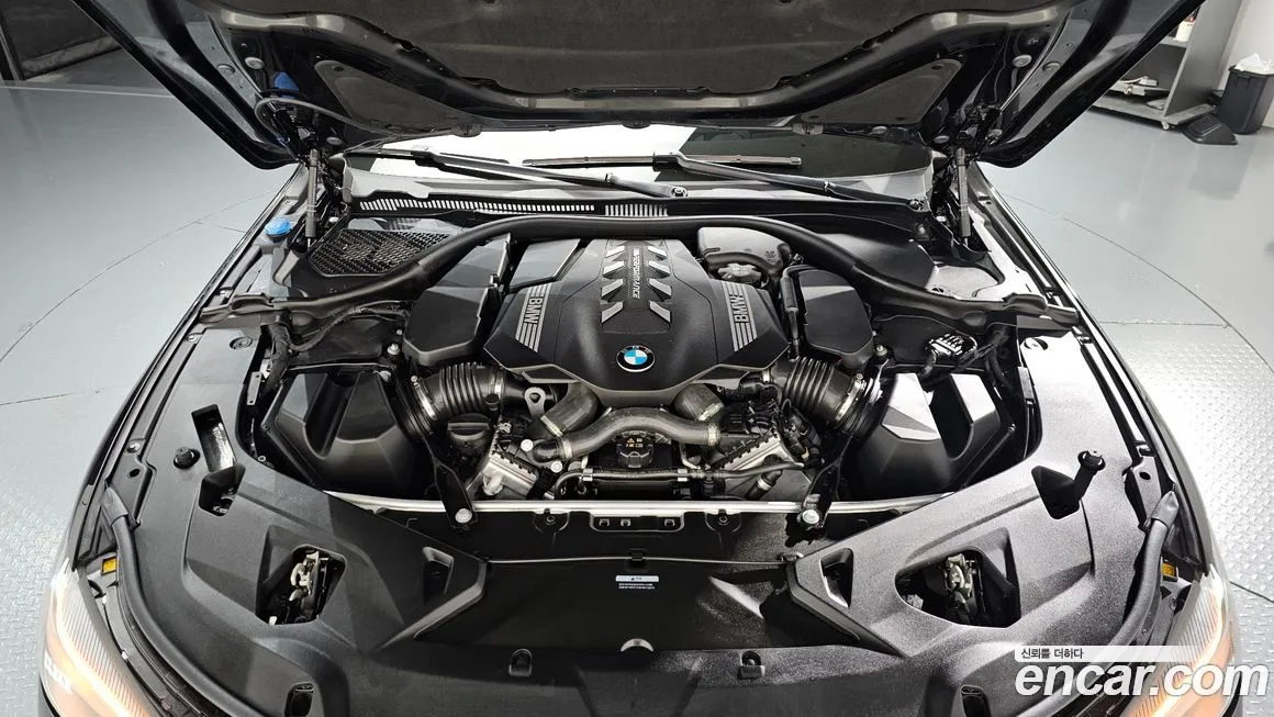 BMW 8-Series 2024 из KR, фото 6