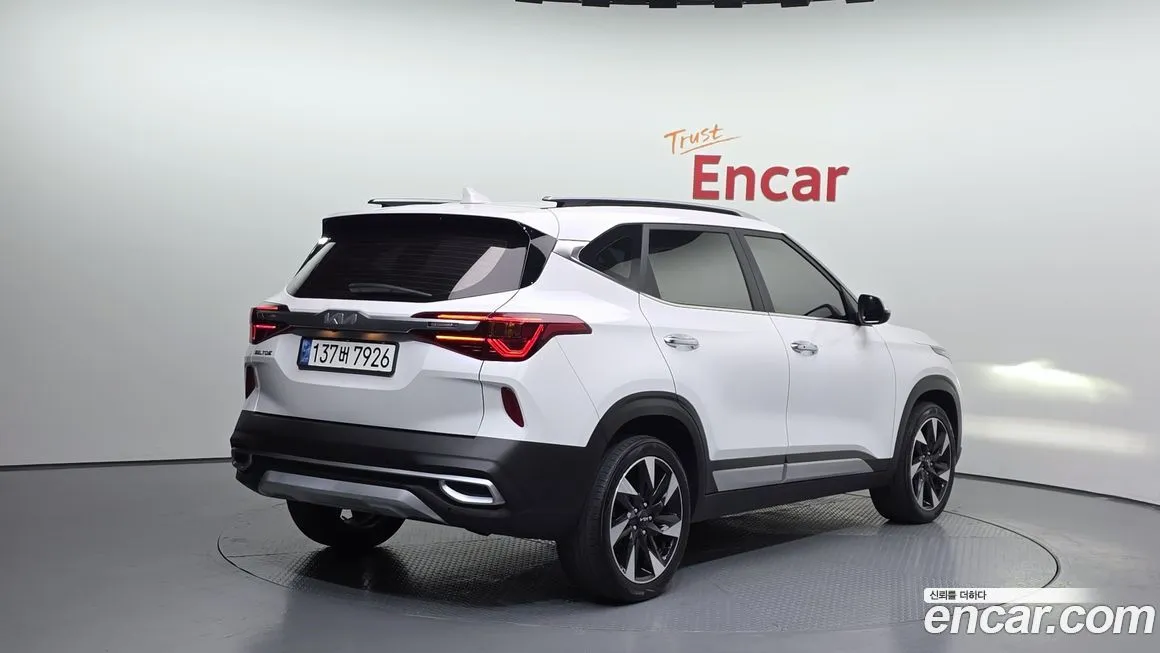 Kia Seltos 2023 из KR, фото 2