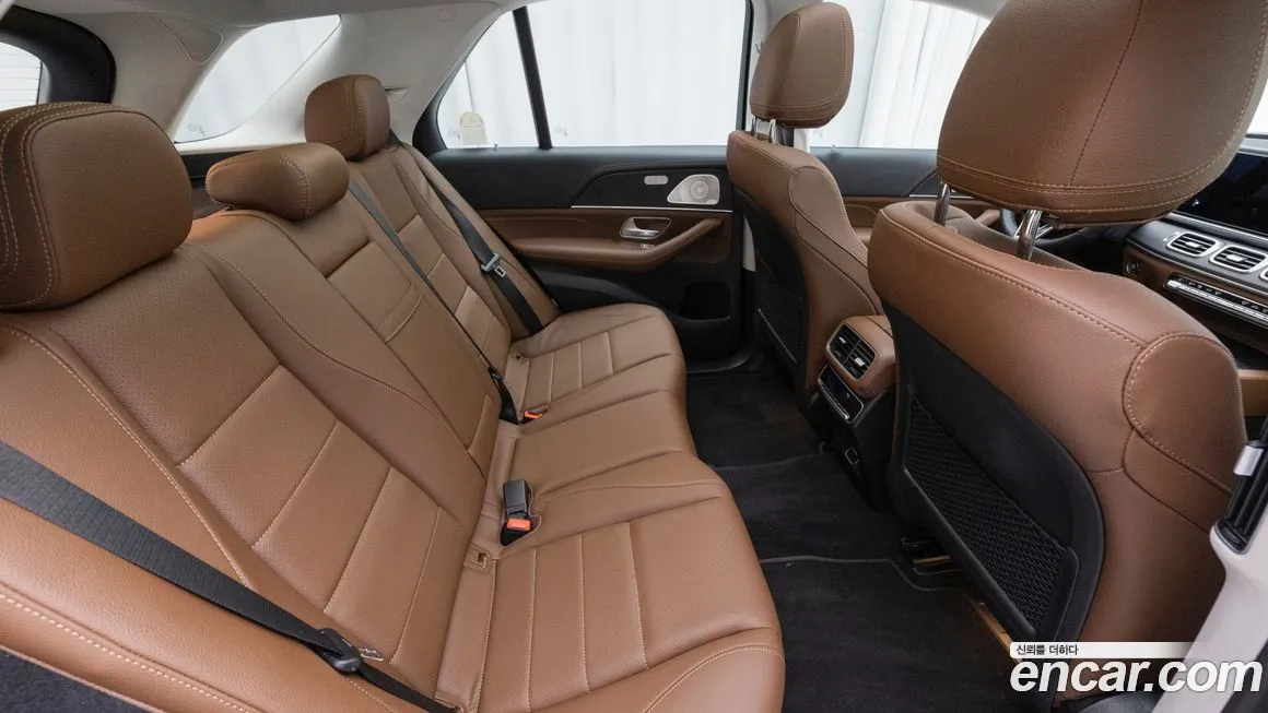Mercedes-Benz GLE-Class — фото 10