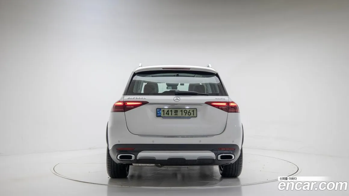 Mercedes-Benz GLE-Class — фото 4