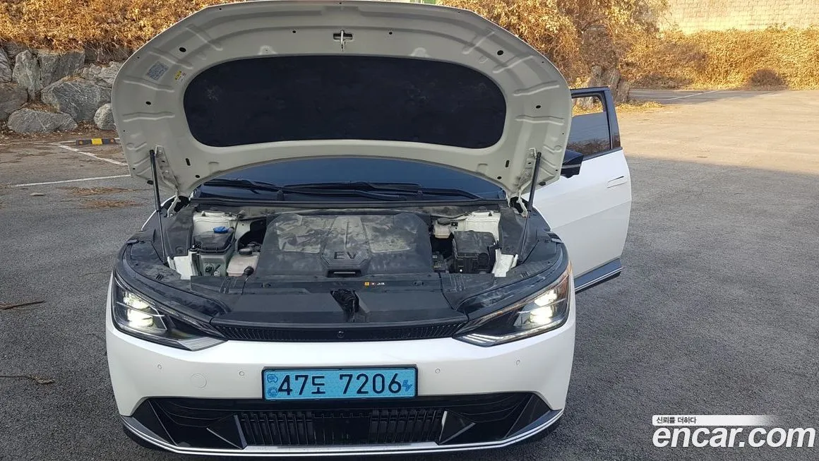 Kia EV6 — фото 6