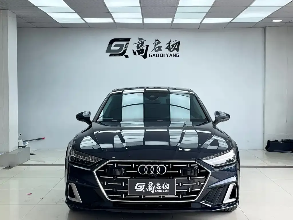 Audi A7L 2022 из CN, фото 2