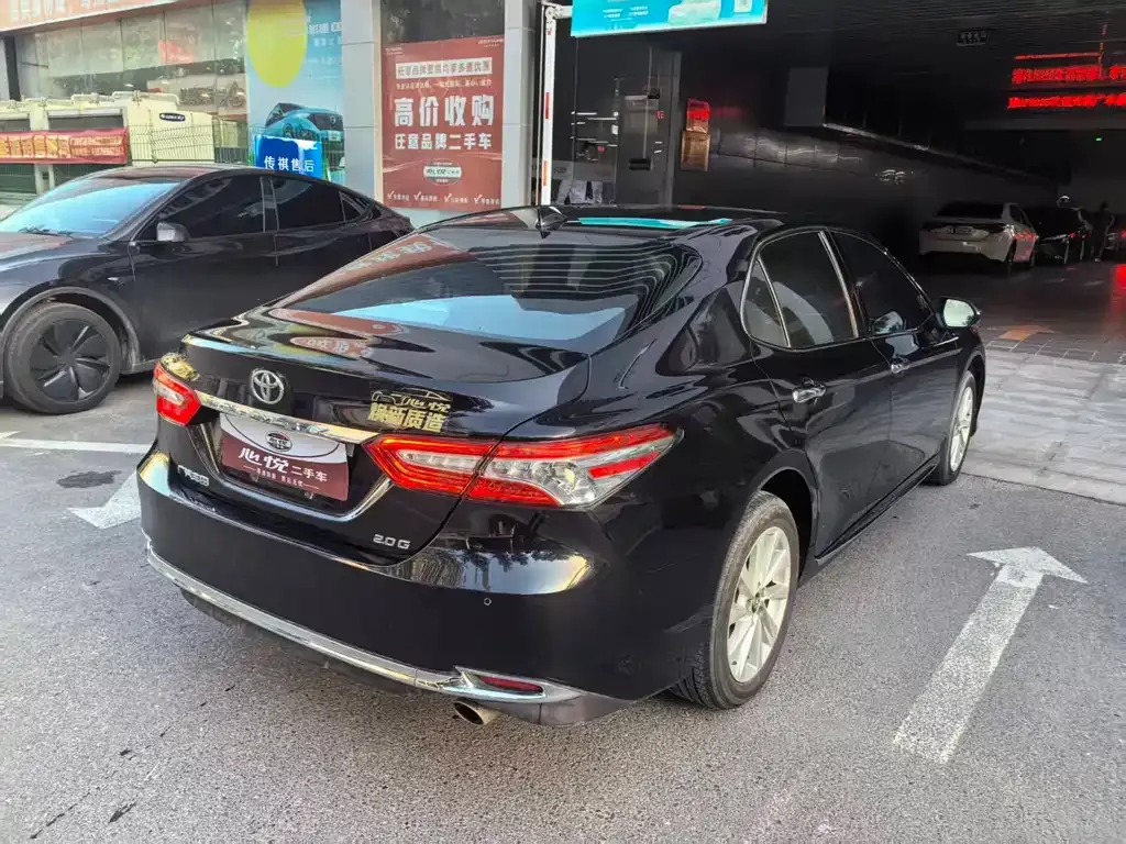 Toyota Camry 2023 из CN, фото 7