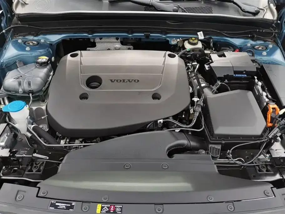 Volvo XC40 2025 из CN, фото 10