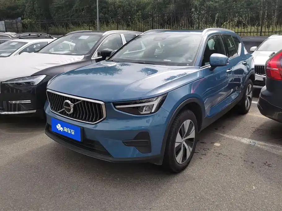 Volvo XC40 2025 из CN, фото 2