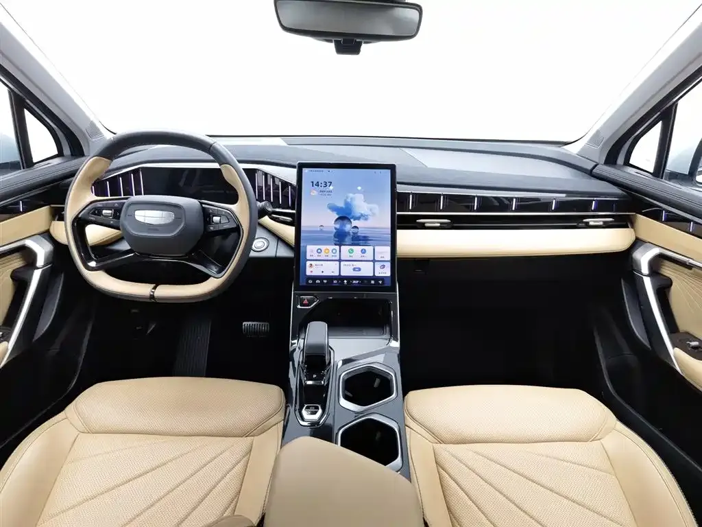 Geely Boyue L 2023 из CN, фото 5