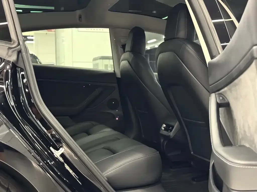 Tesla Model 3 2022 из CN, фото 10