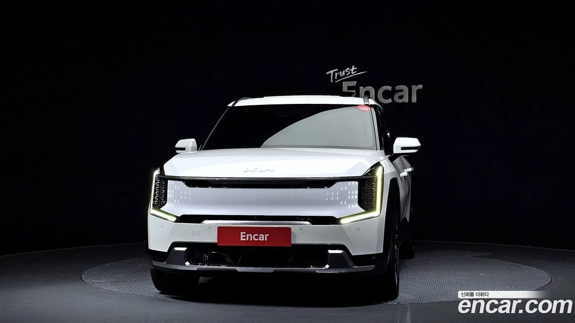 Kia EV9 — фото 3
