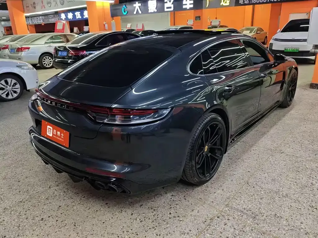 Porsche Panamera 2022 из CN, фото 3