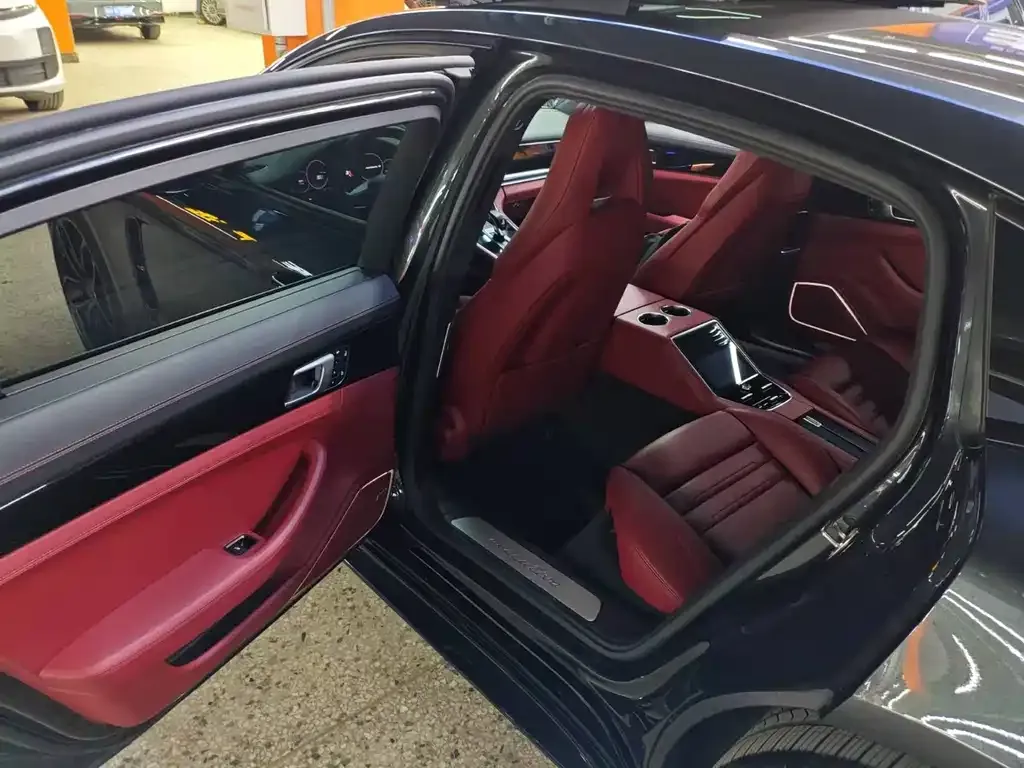 Porsche Panamera 2022 из CN, фото 6