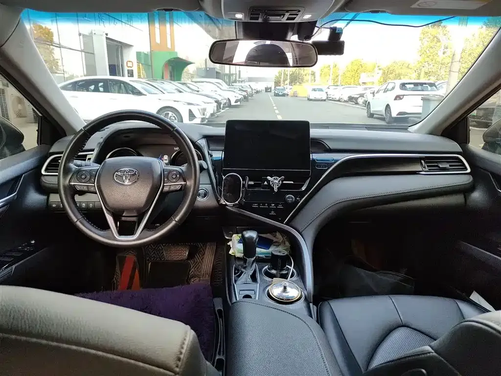 Toyota Camry 2023 из CN, фото 10
