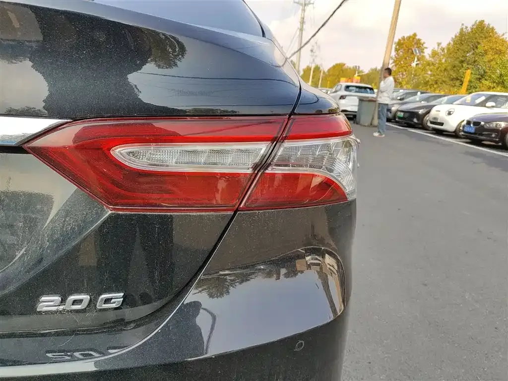 Toyota Camry 2023 из CN, фото 8
