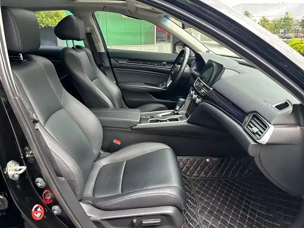 Honda Accord 2022 из CN, фото 9