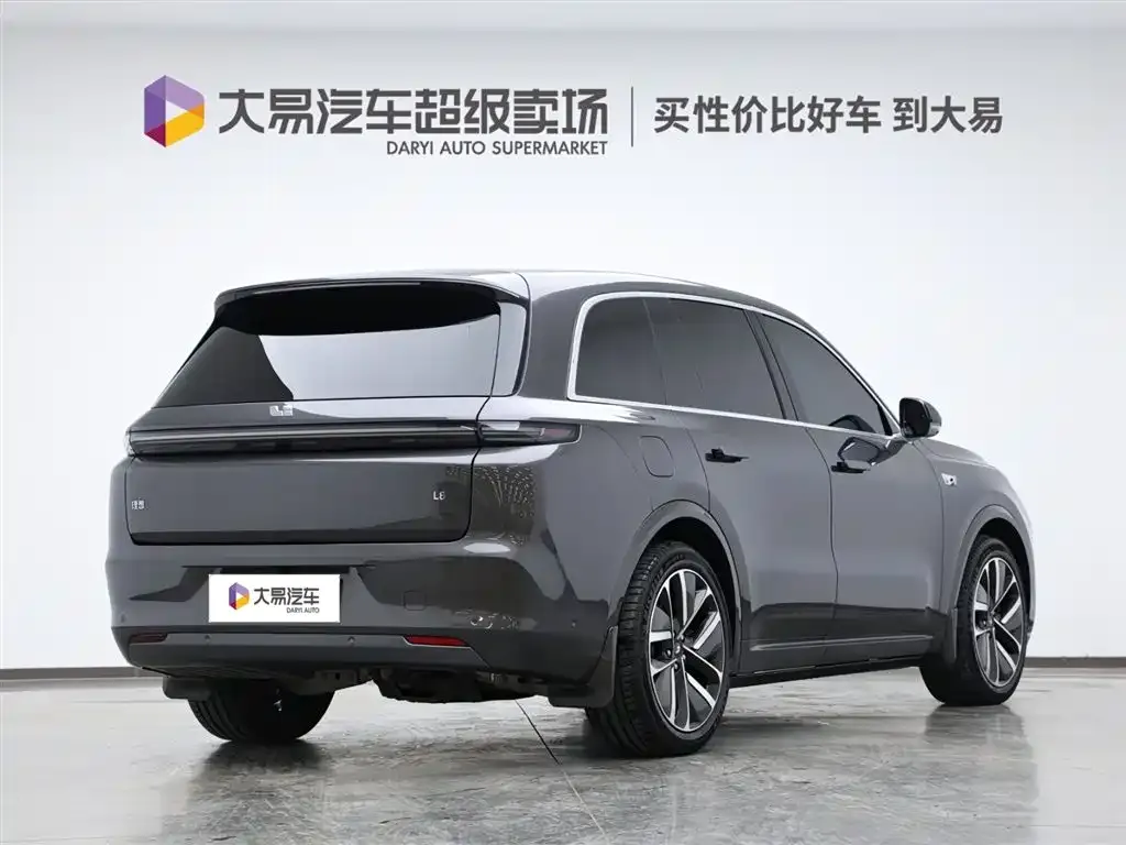 Li Auto L8 2024 из CN, фото 3