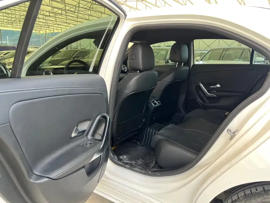 Mercedes-Benz A-Class 2021 из CN, фото 9