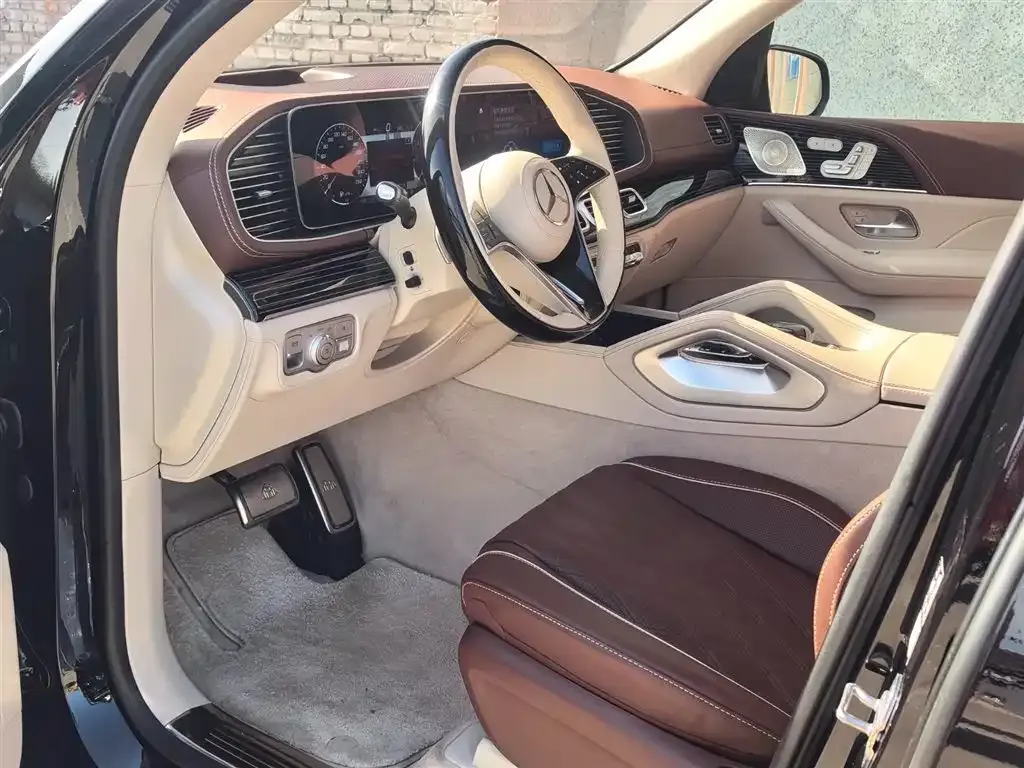 Mercedes-Benz GLS 2024 из CN, фото 4