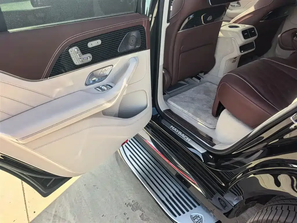 Mercedes-Benz GLS 2024 из CN, фото 9