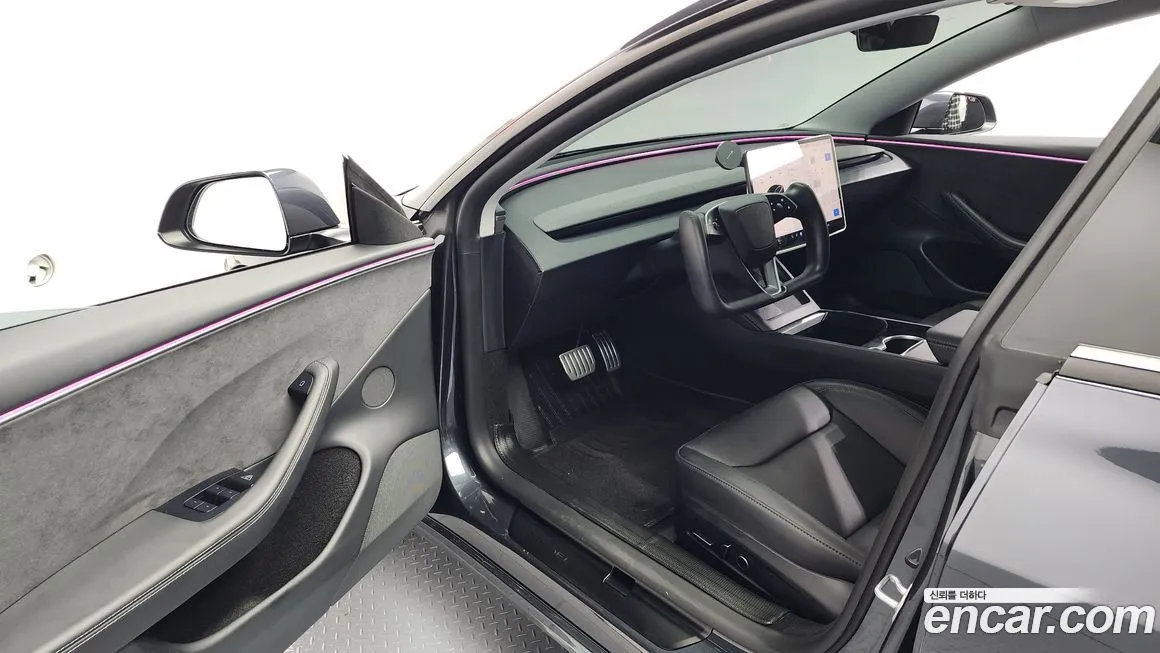 Tesla Model 3 2025 из KR, фото 10