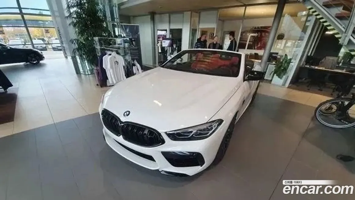 BMW M8
