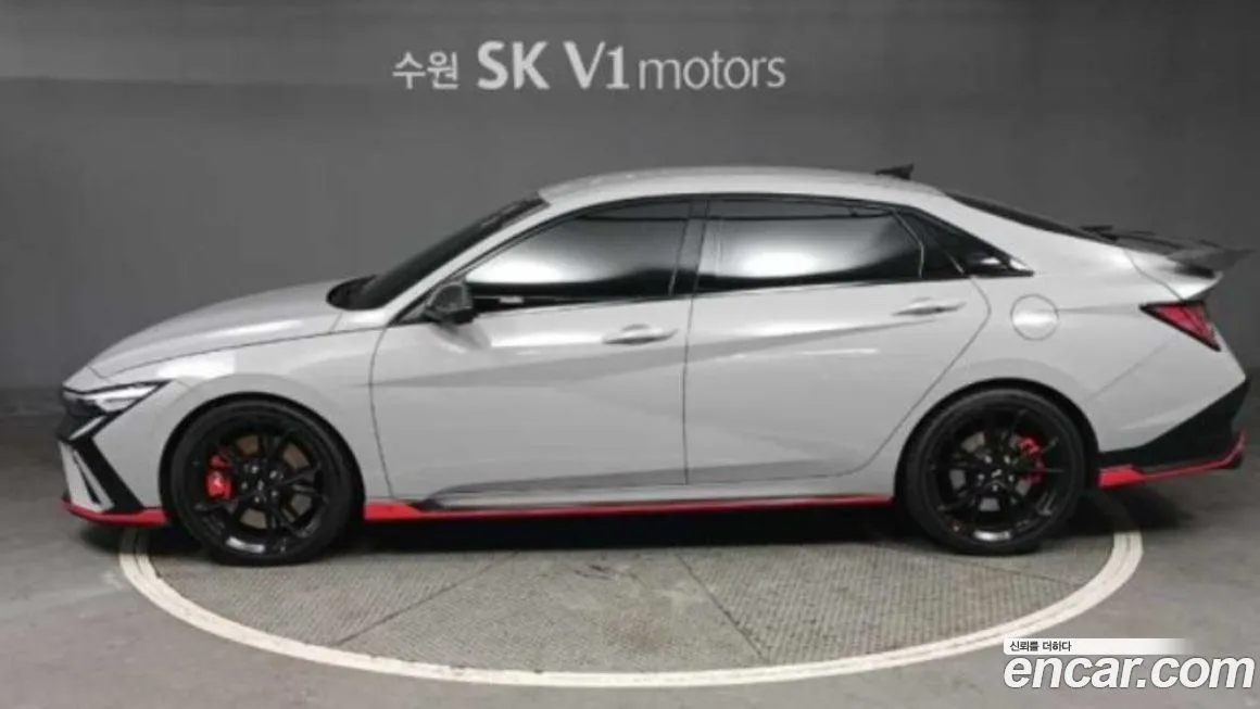 Hyundai AVANTE — фото 3