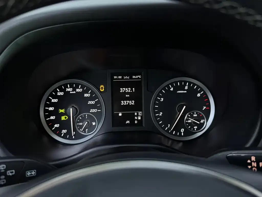 Mercedes-Benz Vito 2022 из CN, фото 10