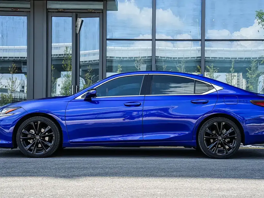 Lexus ES 2022 из CN, фото 7