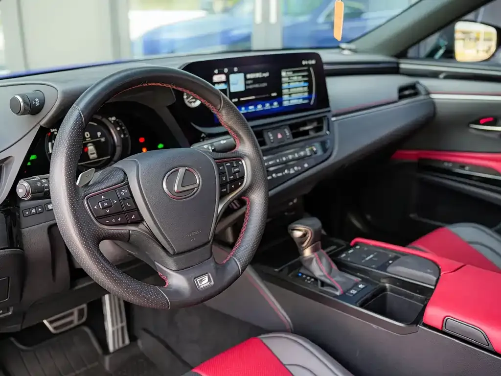 Lexus ES 2022 из CN, фото 8