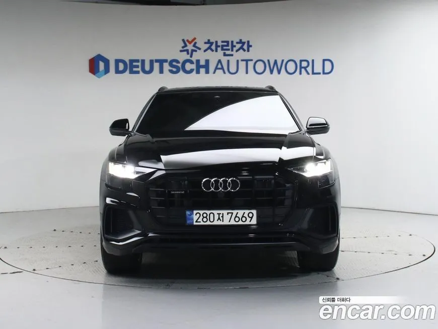 Audi Q8 2023 из KR, фото 3