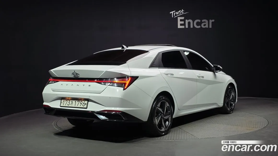 Hyundai AVANTE 2021 из KR, фото 2