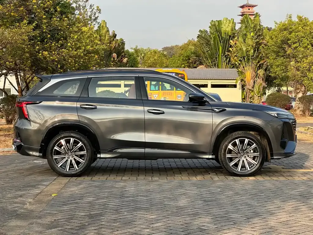 Changan CS75PLUS 2023 из CN, фото 10