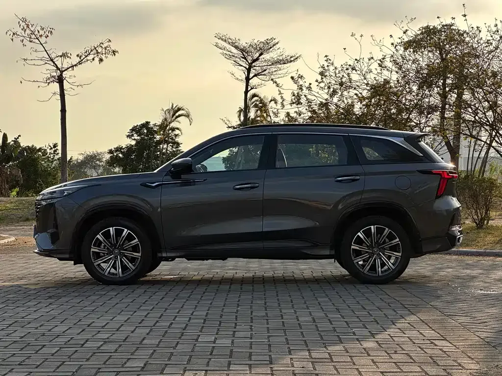 Changan CS75PLUS 2023 из CN, фото 5