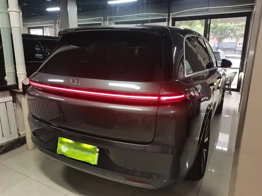 Li Auto L8 2024 из CN, фото 7