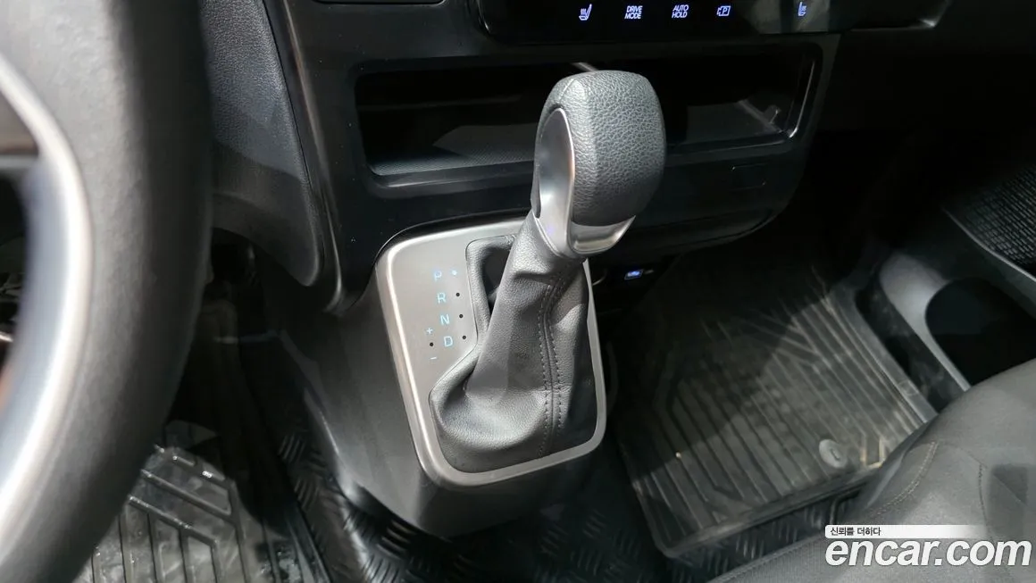 Hyundai Staria 2022 из KR, фото 9