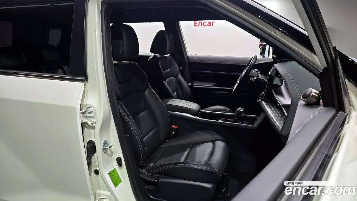 KG Mobility (Ssangyong) Torres 2023 из KR, фото 10