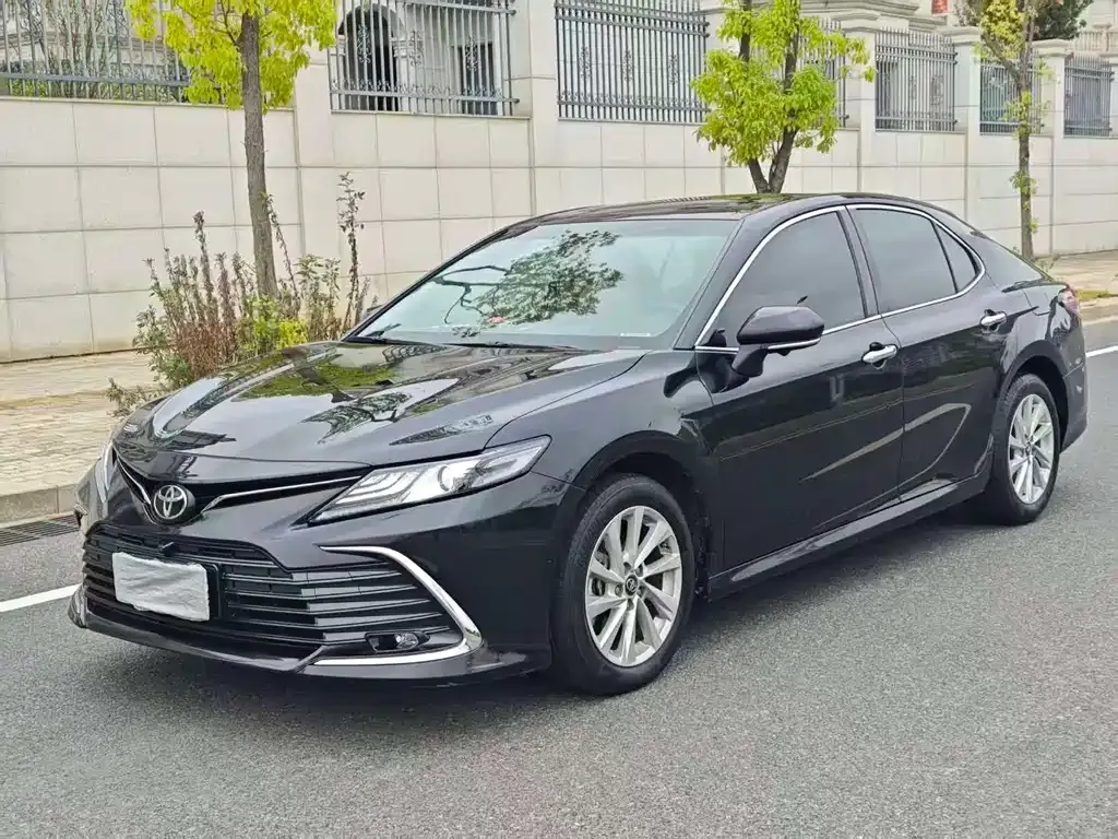 Toyota Camry 2022 из CN, фото 1