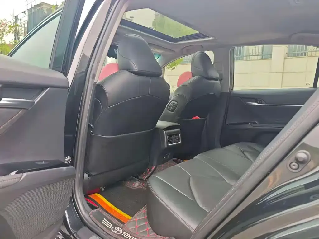 Toyota Camry 2022 из CN, фото 6