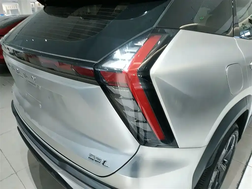 Geely Boyue L 2023 из CN, фото 8