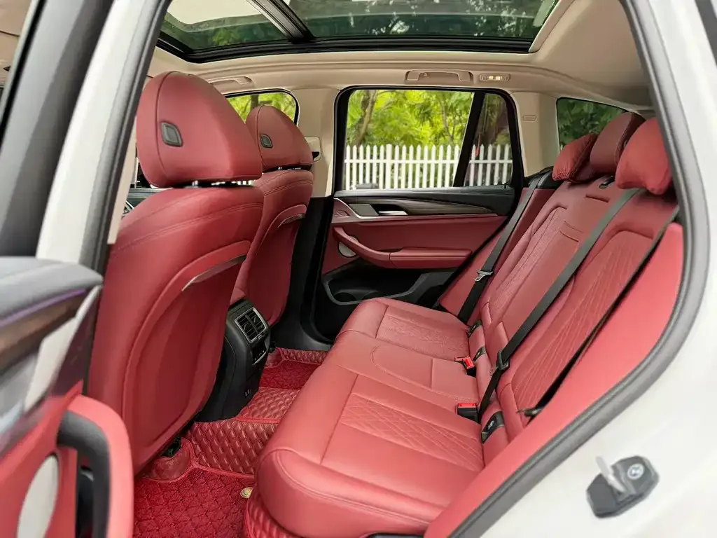 BMW X3 2024 из CN, фото 8
