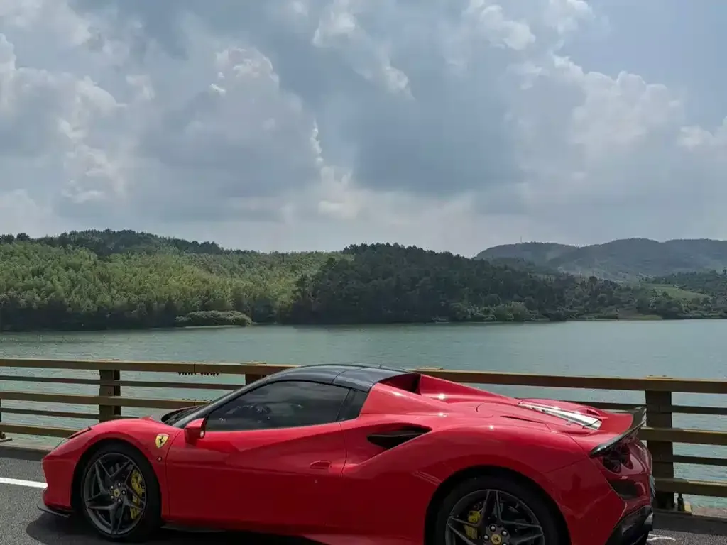 Ferrari F8 2021 из CN, фото 2
