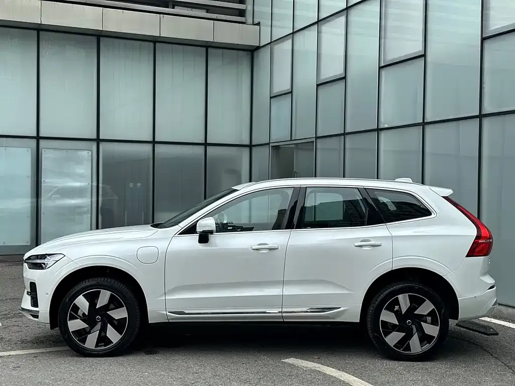 [object Object] XC60 PHEV 2024 из CN, фото 5