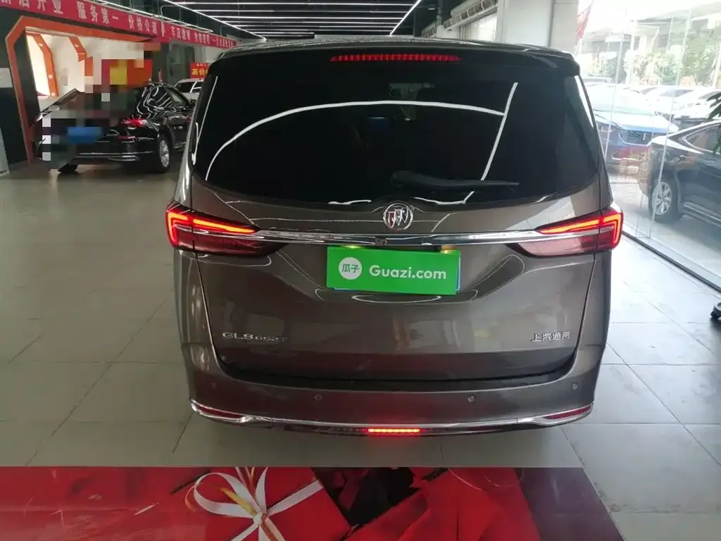 Buick GL8 2022 из CN, фото 6