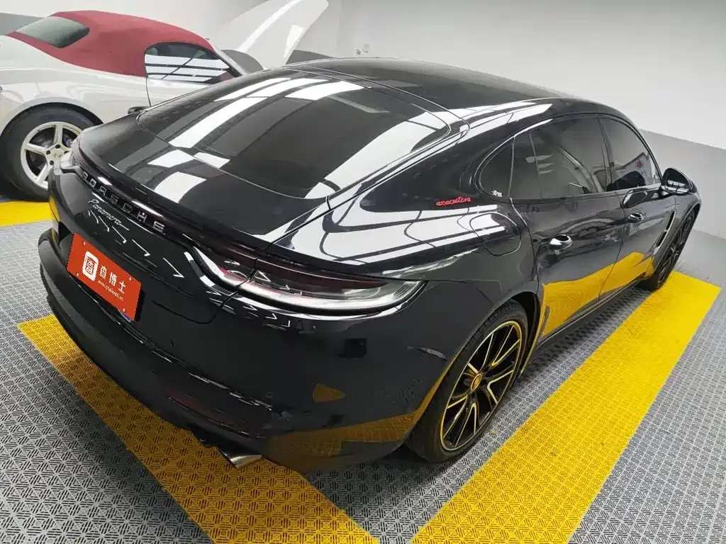 Porsche Panamera 2022 из CN, фото 4