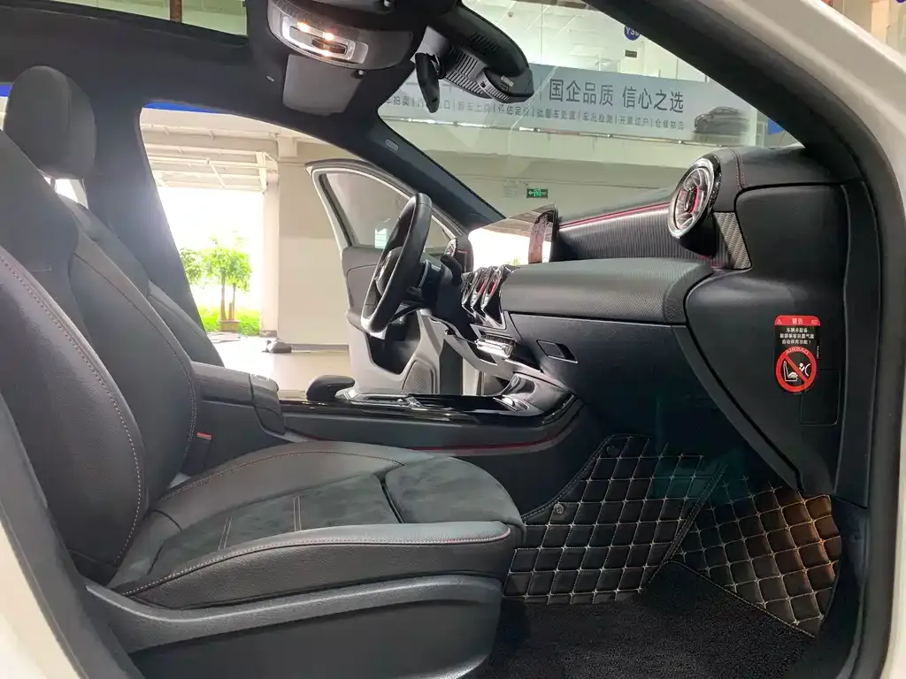 Mercedes-Benz A-Class 2023 из CN, фото 5