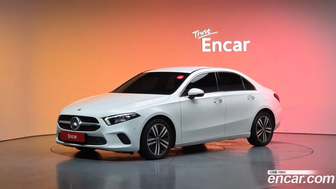 Mercedes-Benz A-Class — фото 1