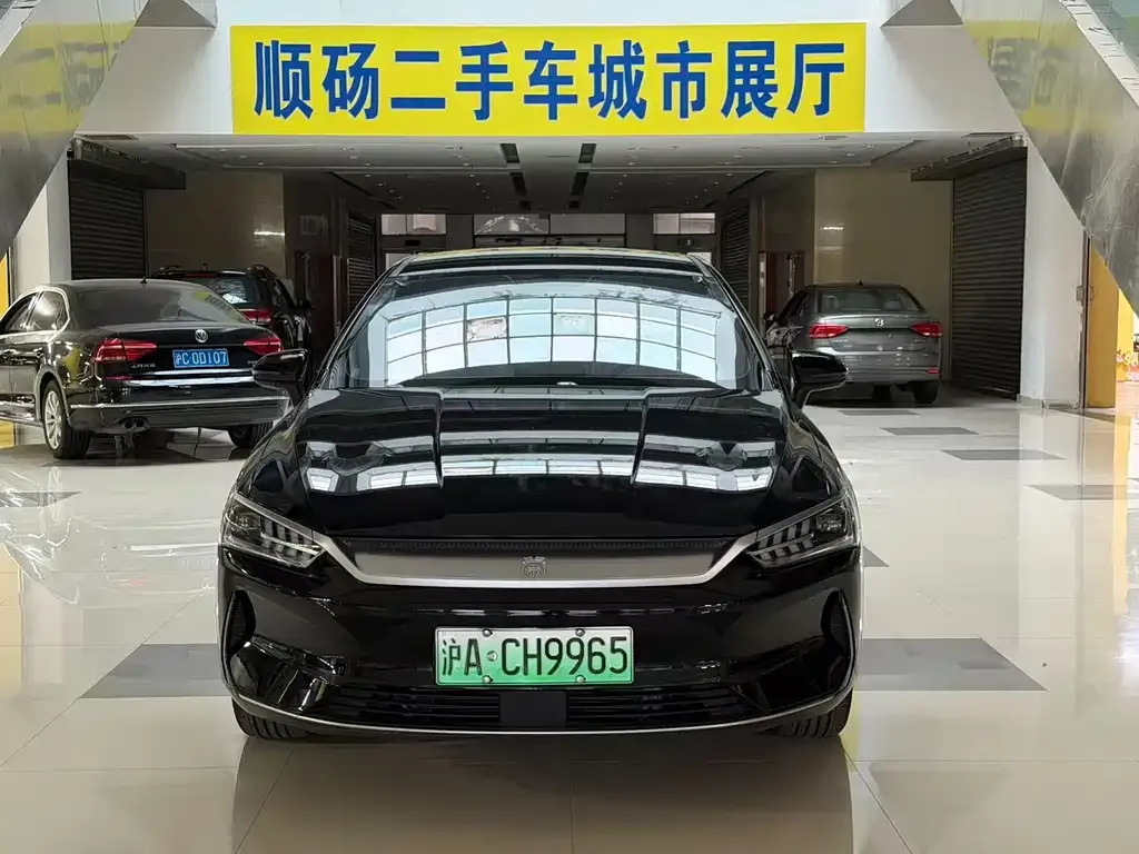BYD Qin PLUS 2023 из CN, фото 2