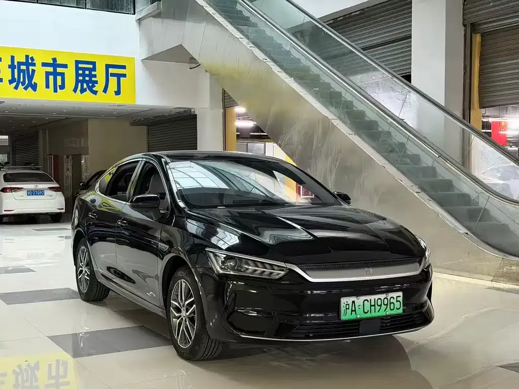 BYD Qin PLUS 2023 из CN, фото 3