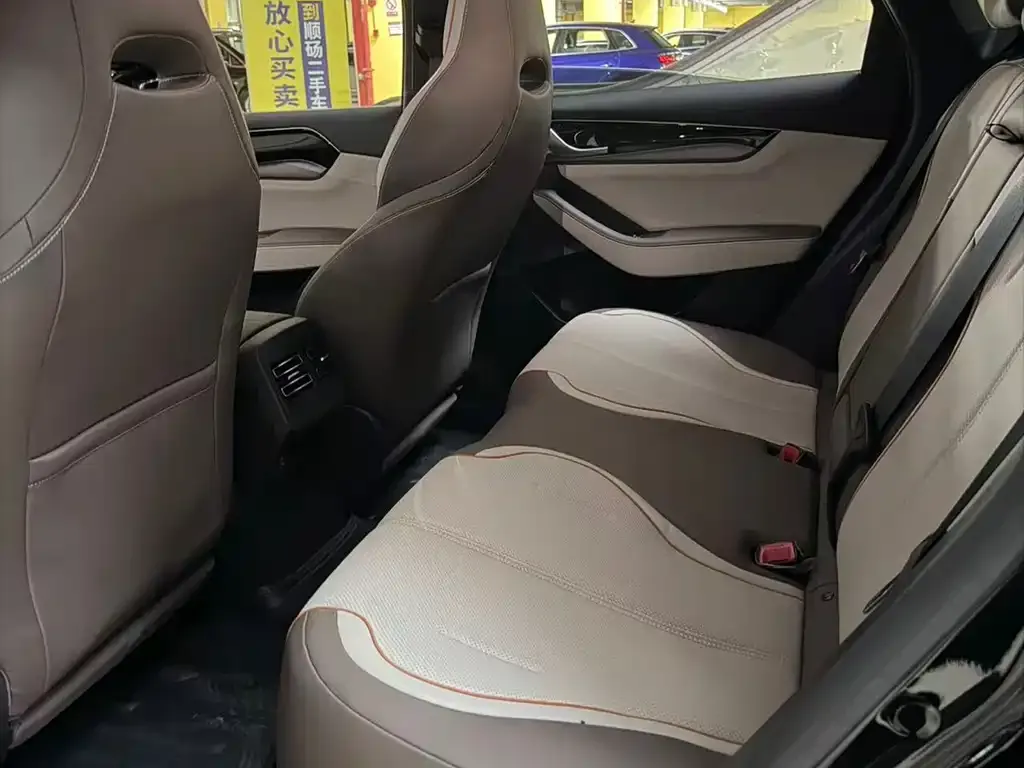 BYD Qin PLUS 2023 из CN, фото 5