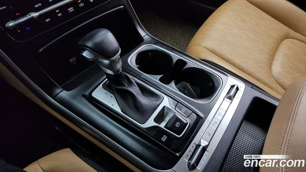 Kia Carnival 2023 из KR, фото 9