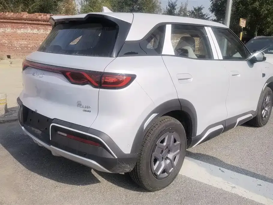 BYD Yuan UP 2025 из CN, фото 3