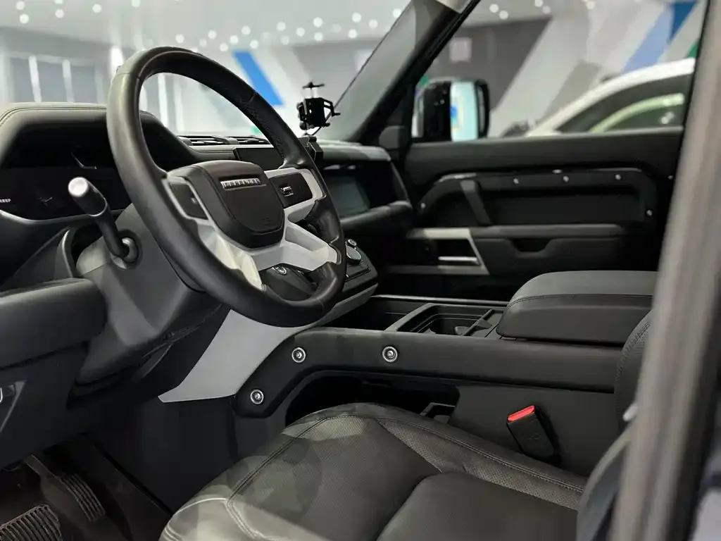 Land Rover Defender 2023 из CN, фото 6